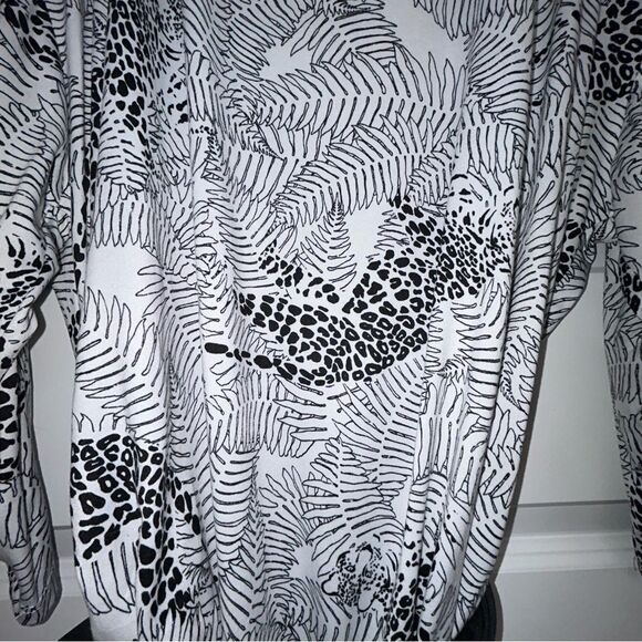 Flora by Flora Nikrooz Animal Print Soft Short Robe - Picture 11 of 13